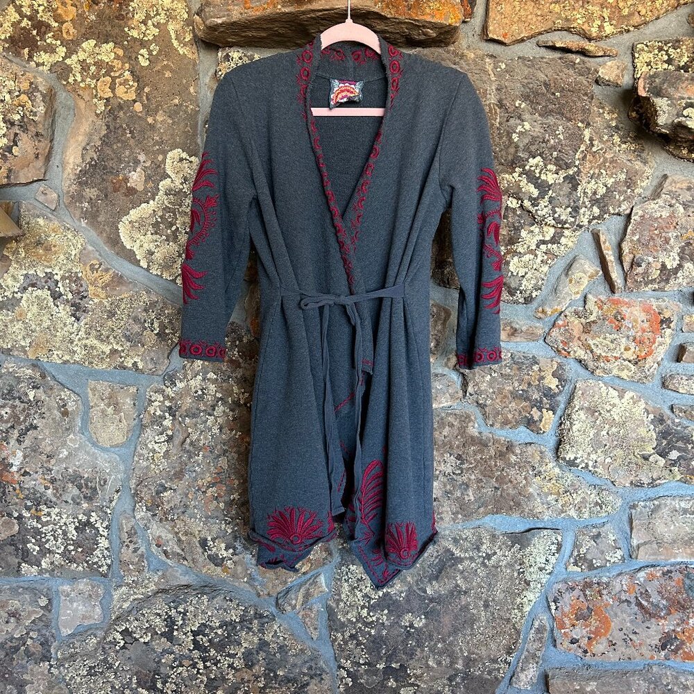 Johnny Was Grey Cardigan Sweater Sweatshirt. Excellent Used Condition Size M